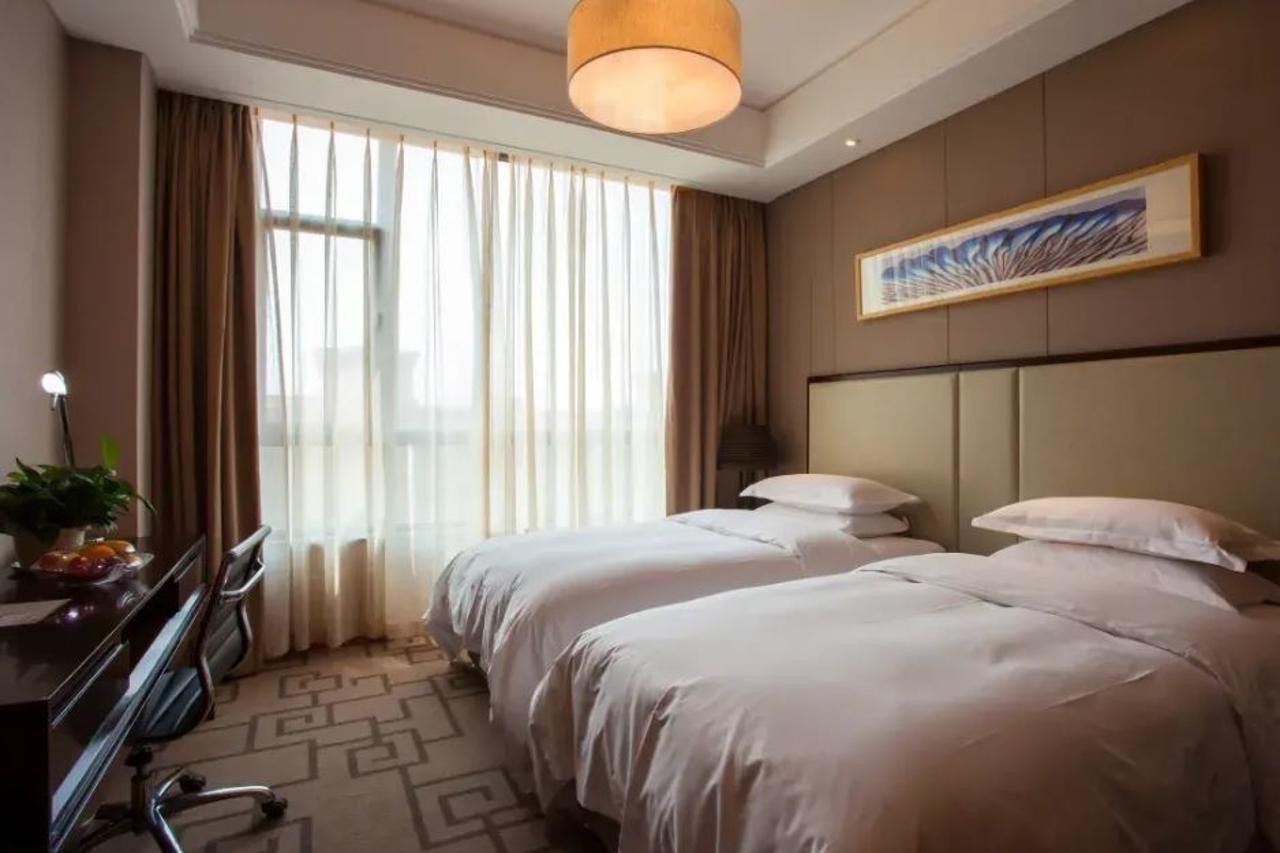 Weihai Guihe Siji Hotel Екстериор снимка